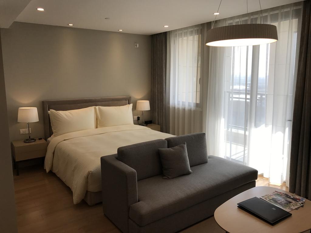 One Sunland Serviced Suites Managed By Lanson Place Shanghai Room photo
